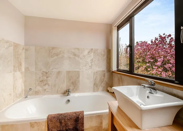 Highfields * Runswick